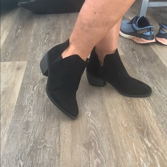 Black booties!! - Picture 8 of 8